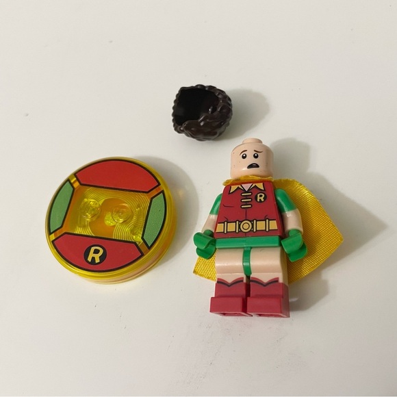 LEGO Dimensions Batman Batgirl and Robin Minifigures - Picture 7 of 11
